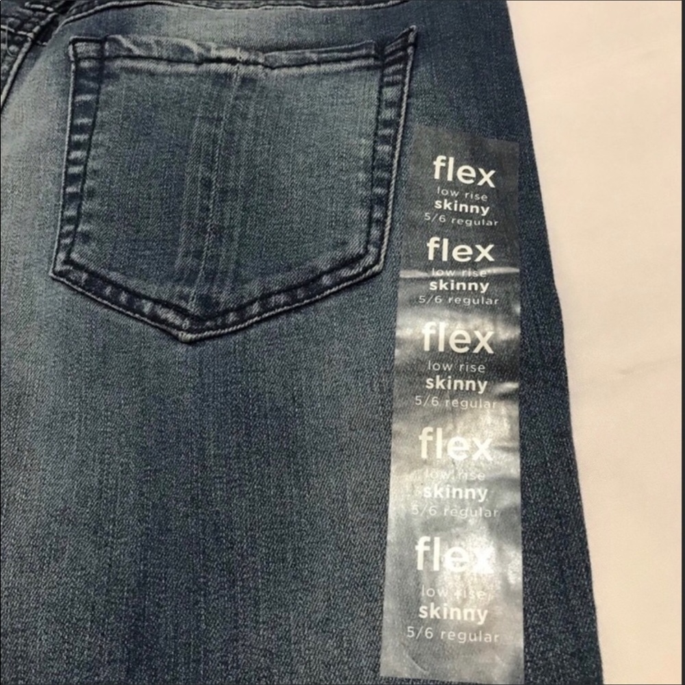 Rue 21 Low-Rise Skinny  Freedom Flex Blue Jeans NWT - Picture 4 of 8